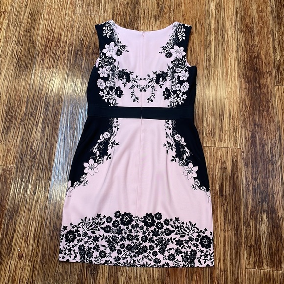 New York & Company blush pink floral sleeveless dress size 8 - Picture 4 of 6